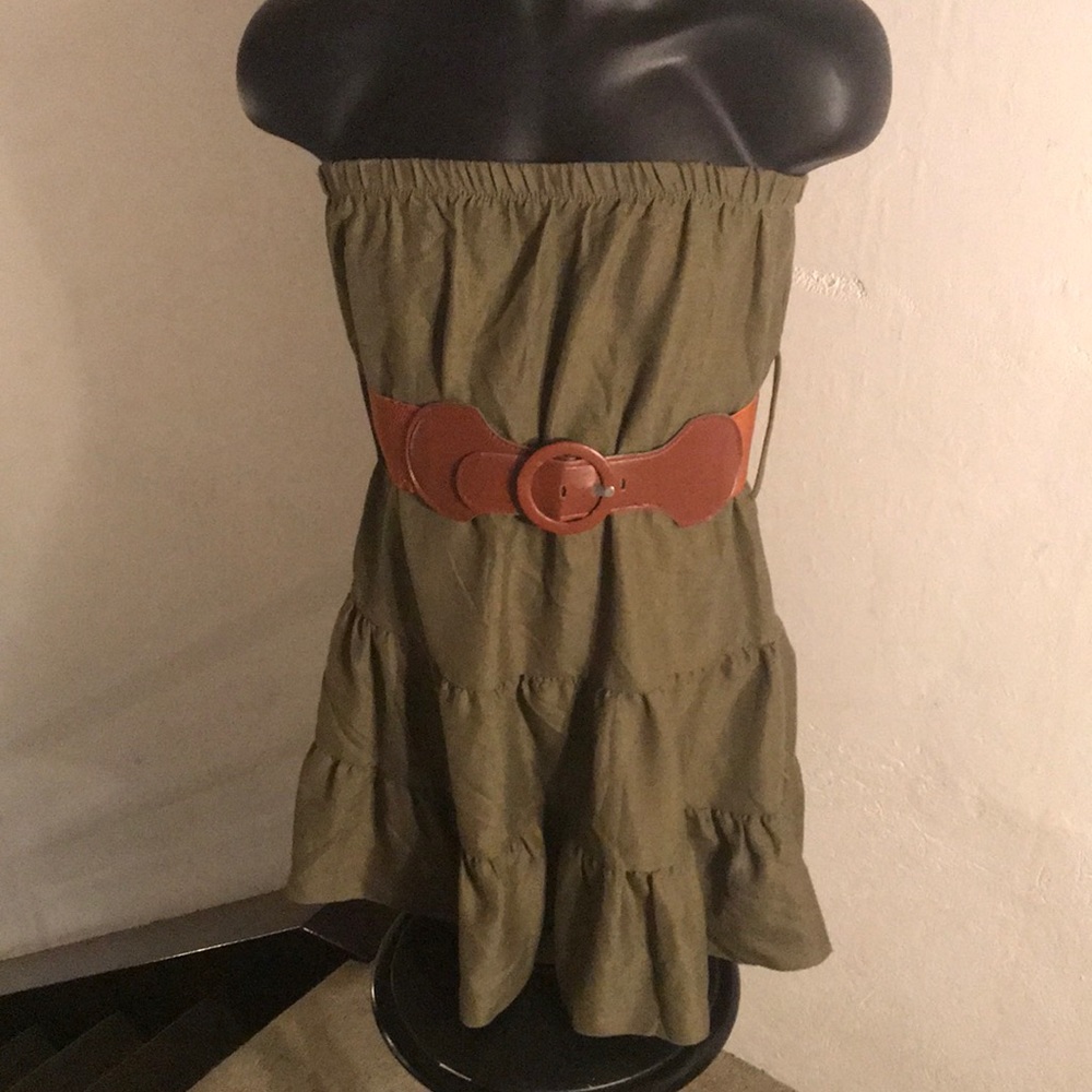 Green tube top dress with belt